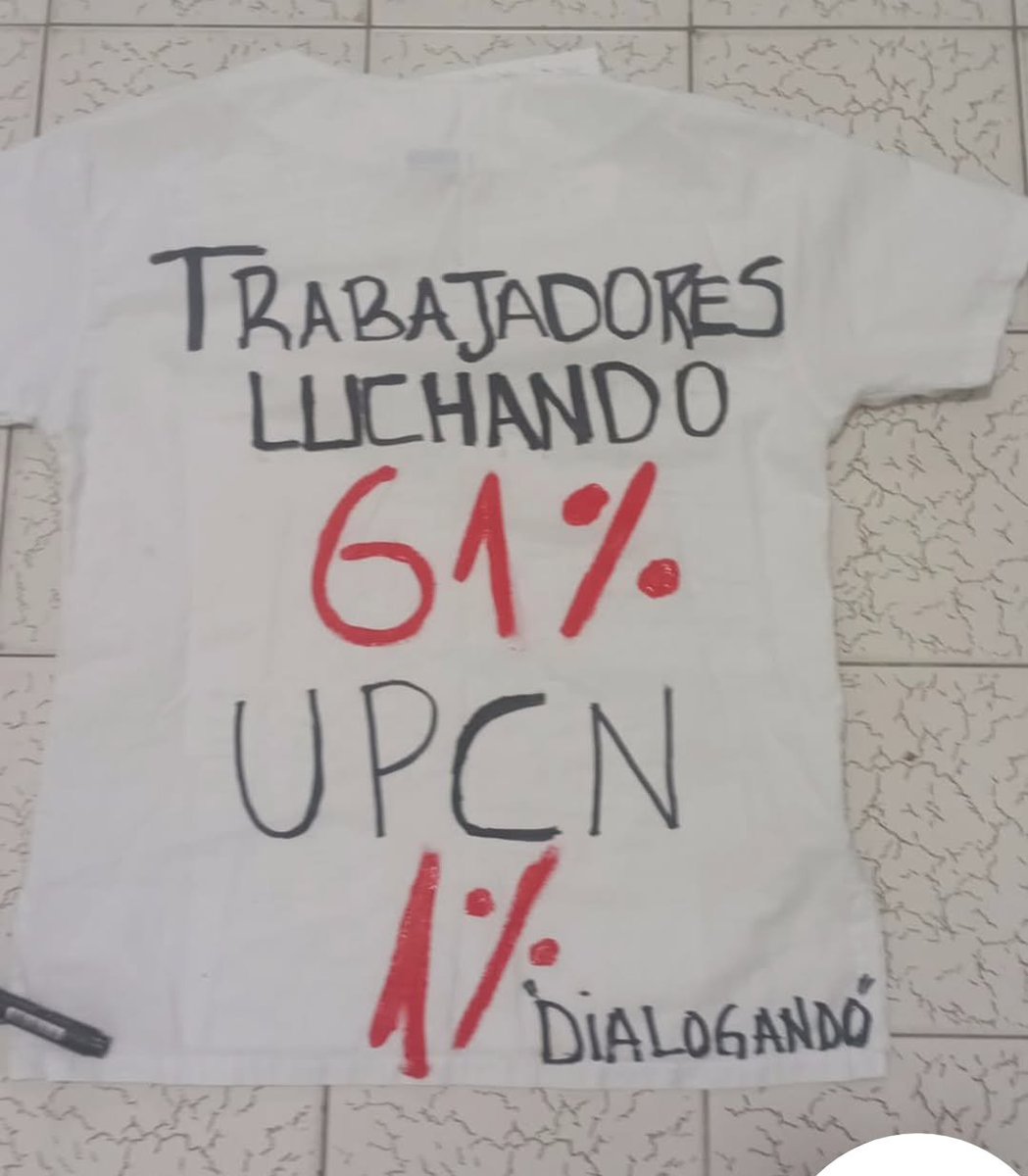 El sindicato amigo del gobierno (UPCN) había negociado con Milei un aumento de 1% (UNO POR CIENTO)
Los trabajadores y médicos del Garrahan tuvieron que hacer marchas y paros. Consiguieron 61%. Luchar sirve y que lo lloren Feinmann y UPCN