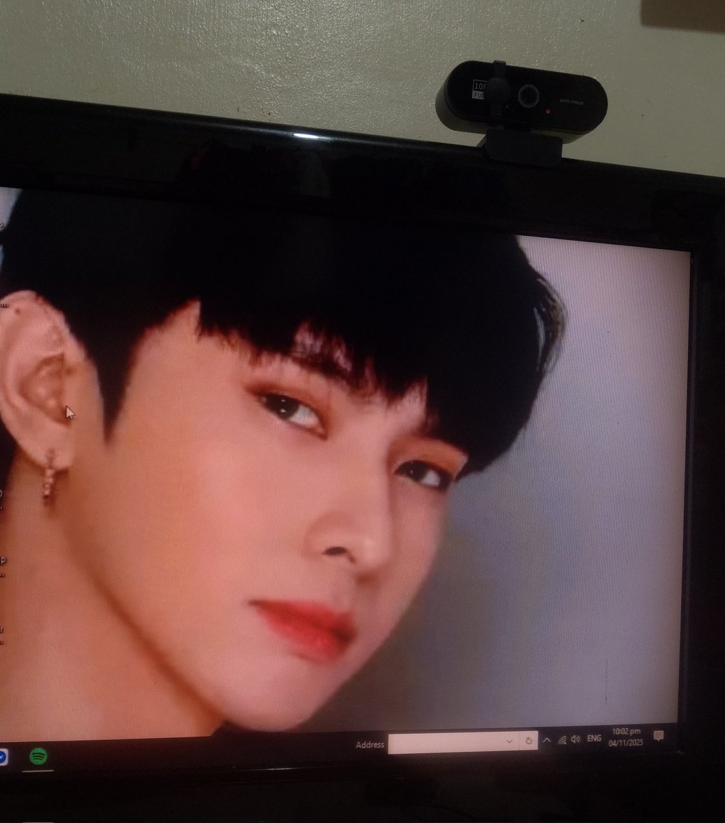 Hello sa aking cute na cute na bias <a href="/justintdedios/">justin</a> 

Wait :

Bakit mo Ako tinitignan 
Bakit ka nakatingin
😅😅😅