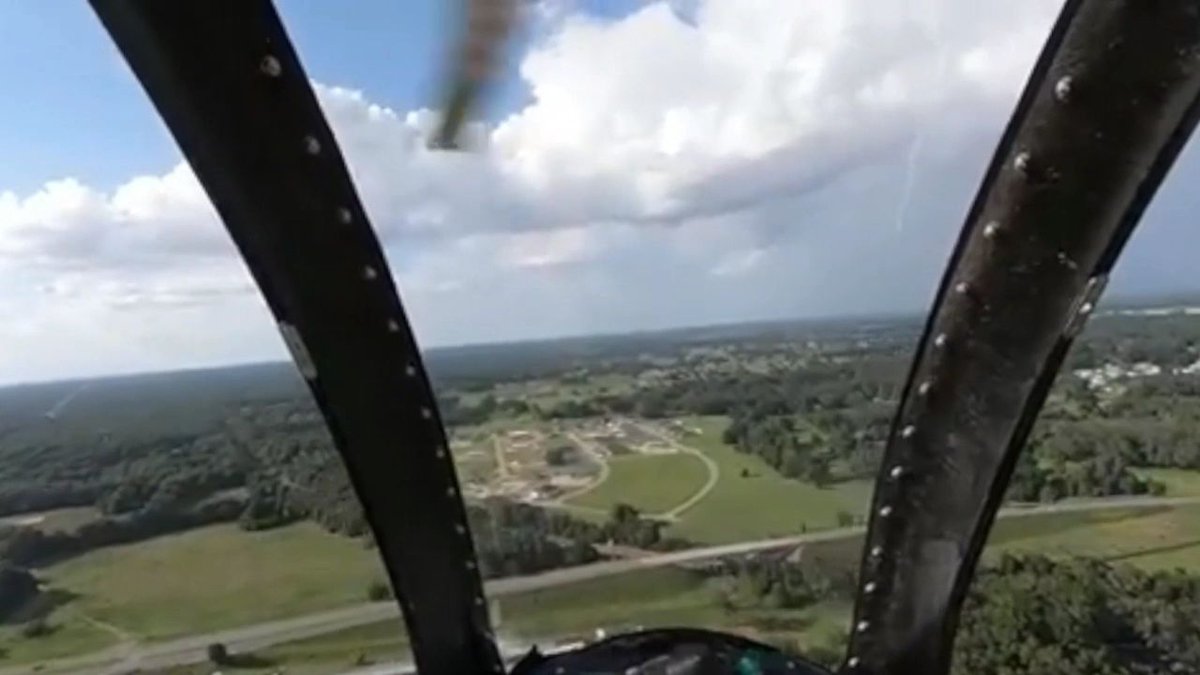 PumpMod_bot's tweet image. 🚨 $PUMPMOD is now Moderating: HELIPUMP LIVE $HELIPUMP 🔥
👤 Creator: @kinzelin | 👀 Viewers: 76 | 💰 MC: $21.3k

🎥 Join the livestream 👉 pump.fun/coin/H9W5qaYYk…
CA: H9W5qaYYkpw71s2qw4qKWmydcm9Ss19ts6cYyM7dpump

#pumpfun #pumpfunlive @pumpmodlive @pumpdotfun