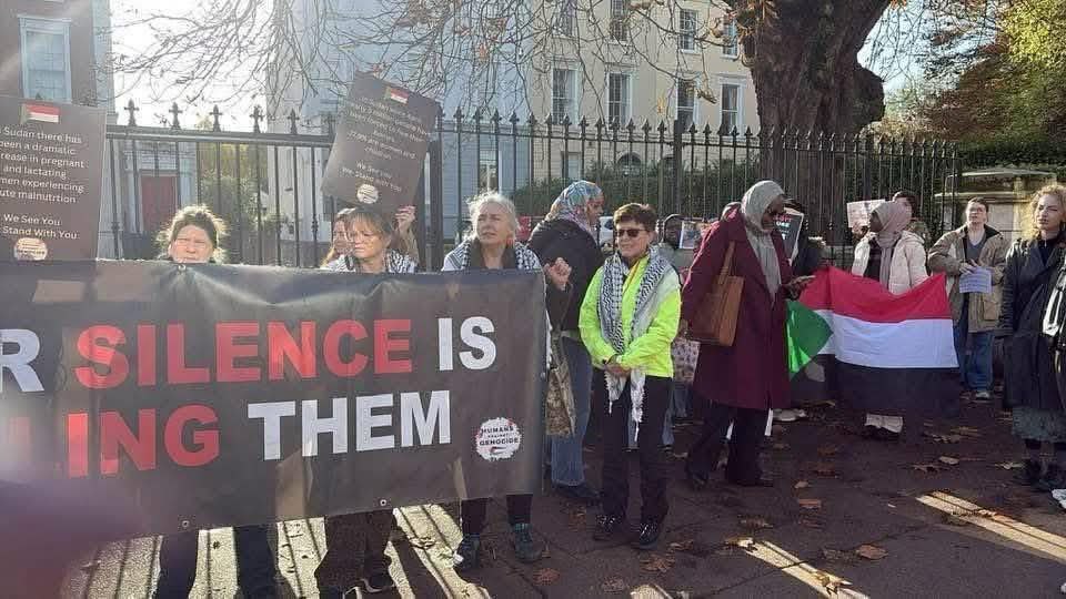Marchfoward's tweet photo. Protes berlangsung di Austria, Itali, Ireland, Kanada dan US membantah kekejaman yang berlaku di Sudan https://t.co/5I32Tk9MYO