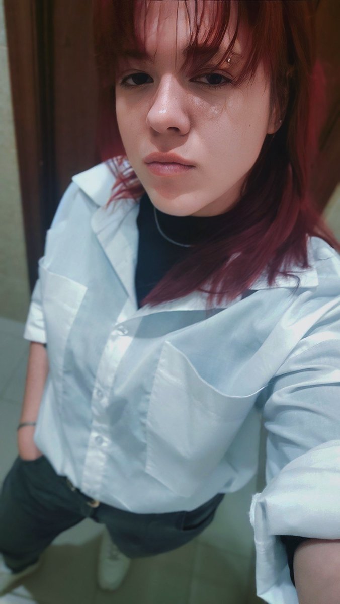 Today is everyone's first working day. And my fourth. And I'm trying to pretend like I'm not f*cking up 😁