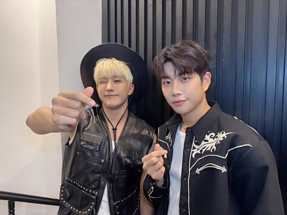 [📸] 🌟251104 [Roll The Dice] in MEXICO CITY🌟

🧡오랜만에 와도 열정 가득한
멕시코에서의 첫 번째 Roll The Dice 완벽하게 완료!💚

🧡 Even after a long time away, the passion is still here!
Our first Roll The Dice in Mexico is perfectly complete! 💚

#주니지니 #ZOONIZINI
#DICE