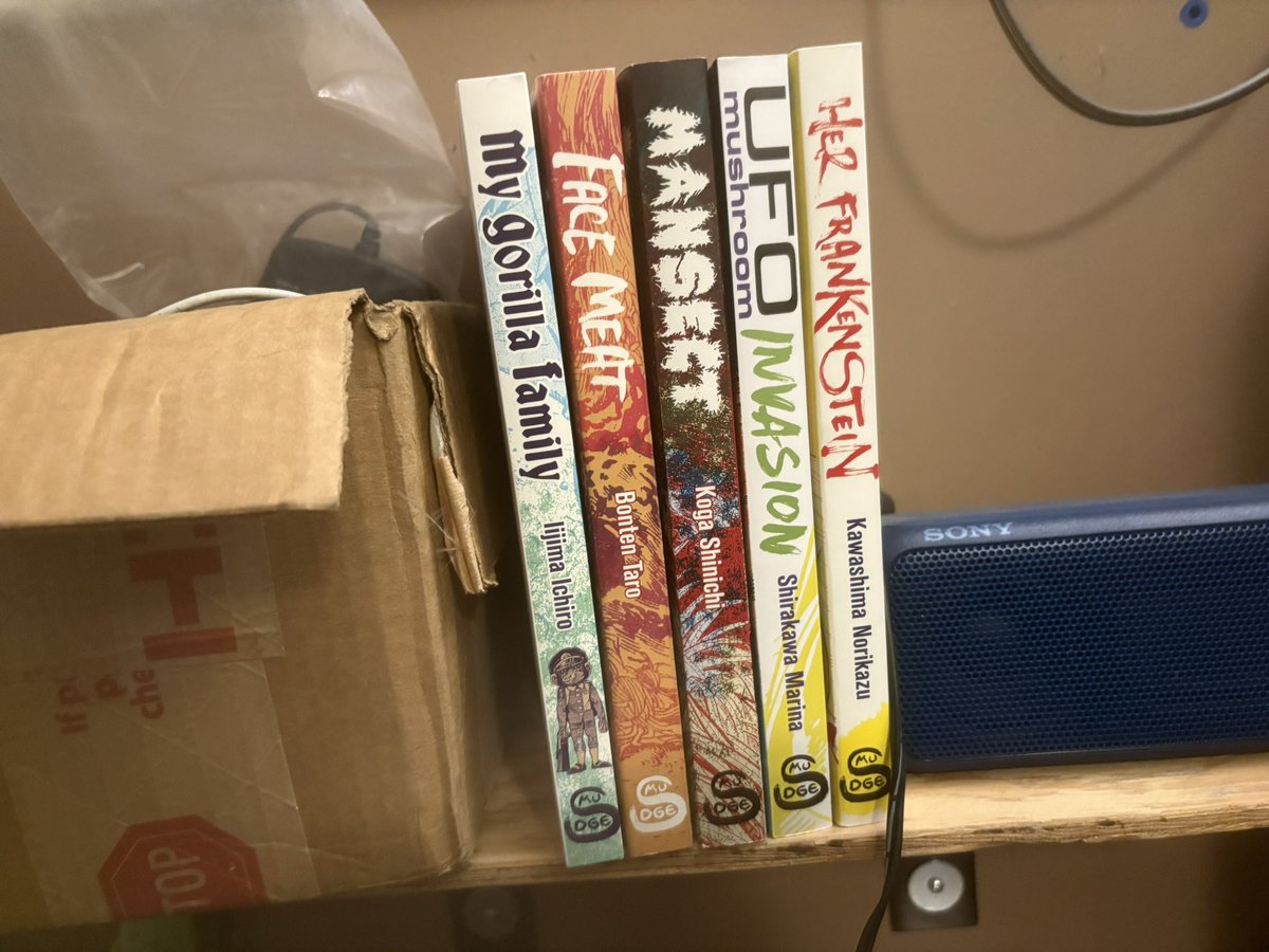 Newest in the excellent SMUDGE series by Living the Line and Ryan Holmberg came in the mail today.  Looks incredible