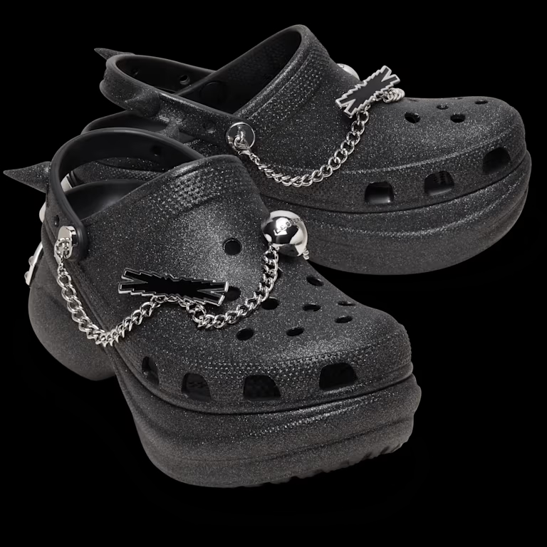 LE SSERAFIM × crocs Bae Clogが2025年 11/6 12:00 発売 (ル
