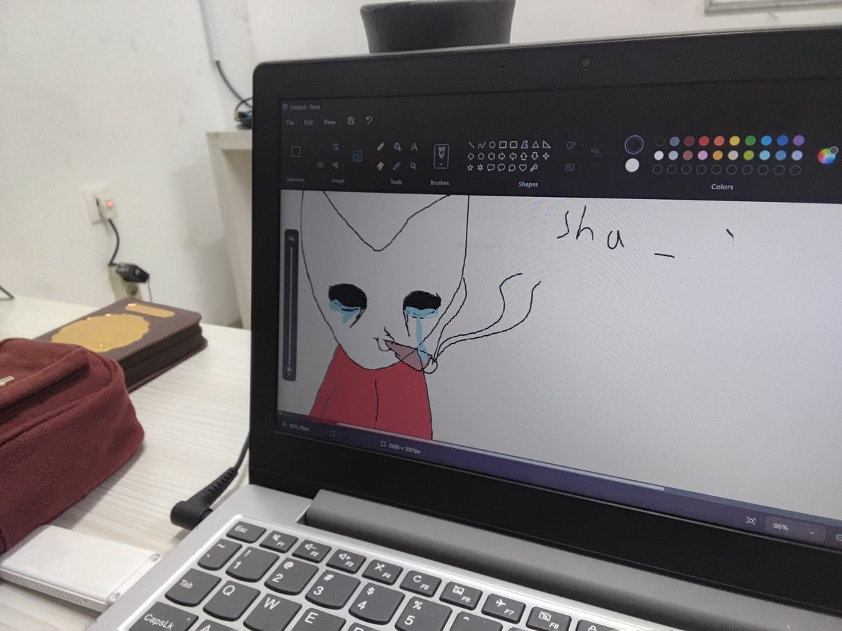 reddishredredd's tweet image. Look at what my friend drew lol