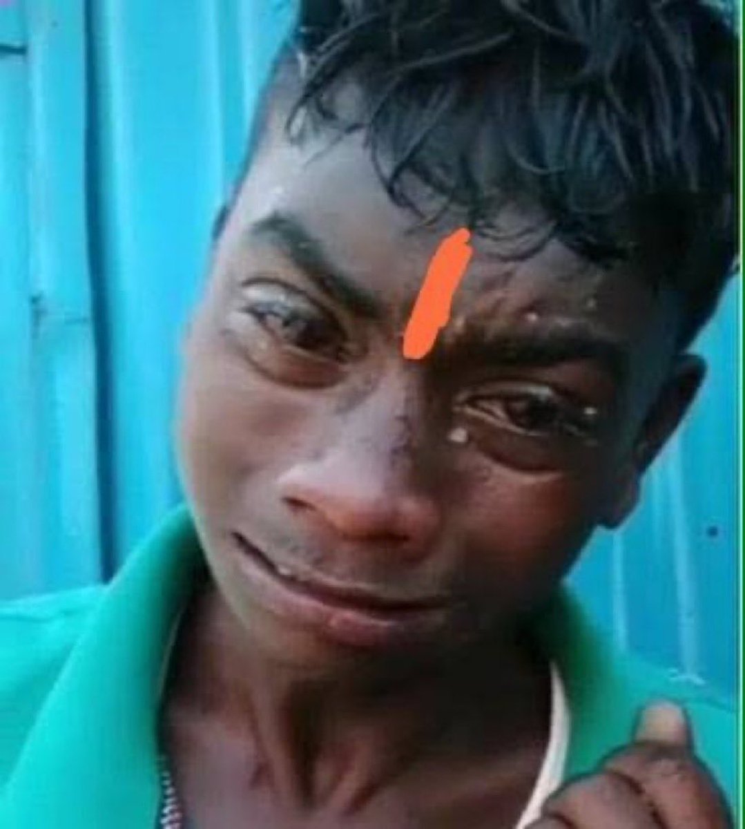 ఇప్పుడు ఈయన్ని కూడా troll చేస్తారా హిందూ అంద భక్తులు 🤷‍♀️🤷‍♀️

రాజకీయంలో మతం ని ఈయన వాడుకున్నట్టు ఎవరూ వాడలేరు 👏👏