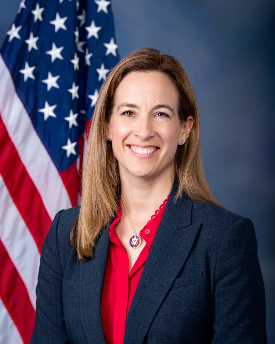 Breaking: Mikie Sherrill (D) wins New Jersey Governor race, defeating her Trump-endorsed opponent.

(Source: <a href="/DecisionDeskHQ/">Decision Desk HQ</a>)
