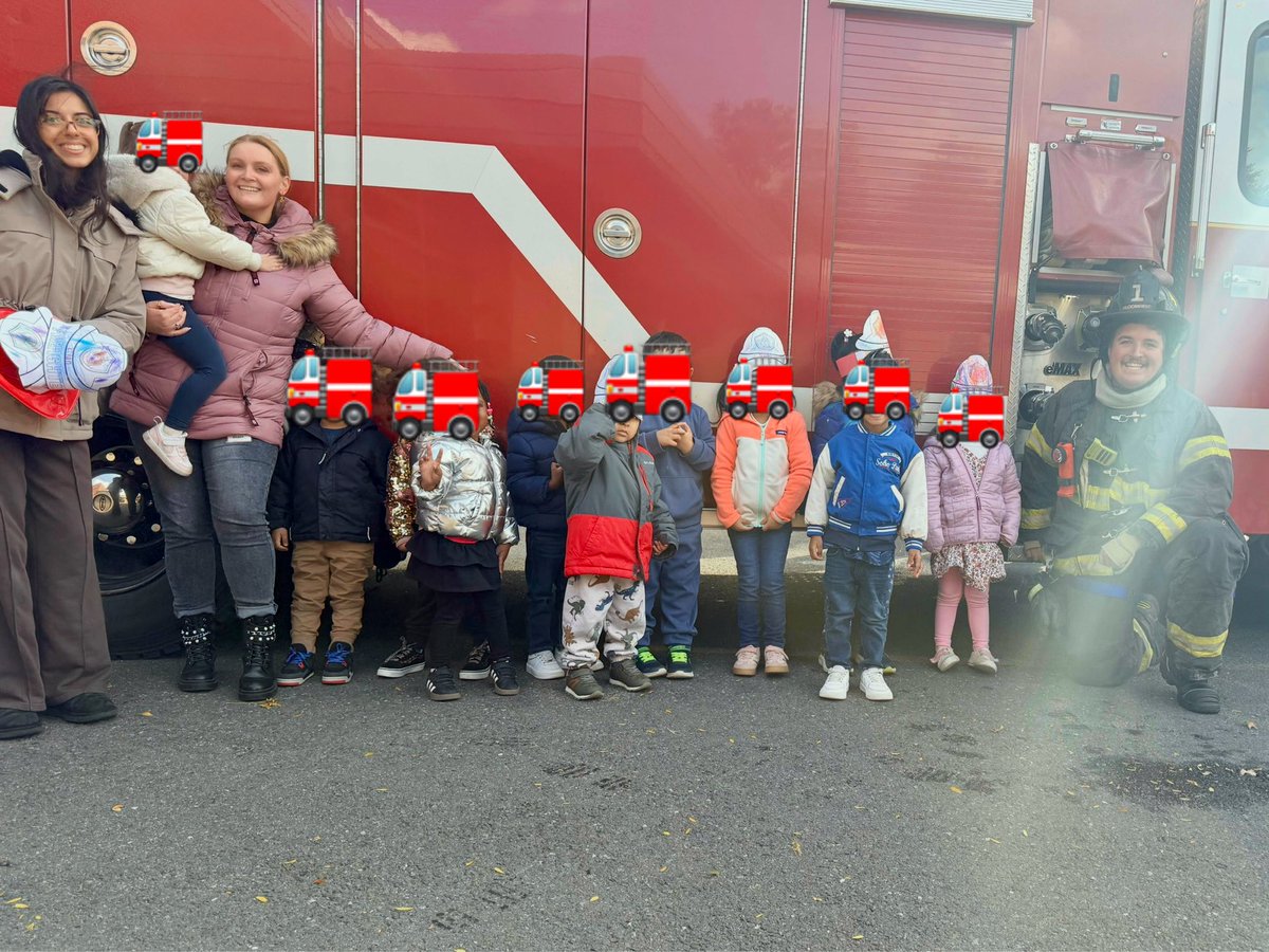 Bloomfieldnjfd's tweet photo. Over the past week, Bloomfield Firefighters visited several schools throughout town to talk with students about fire safety and give them an up-close look at some of our equipment. •
•
#Bloomfield #bloomfieldnj #bloomfieldfire #bloomfieldfiredept #bloomfieldfiredepartment #bfd https://t.co/3xdMPiiUsb