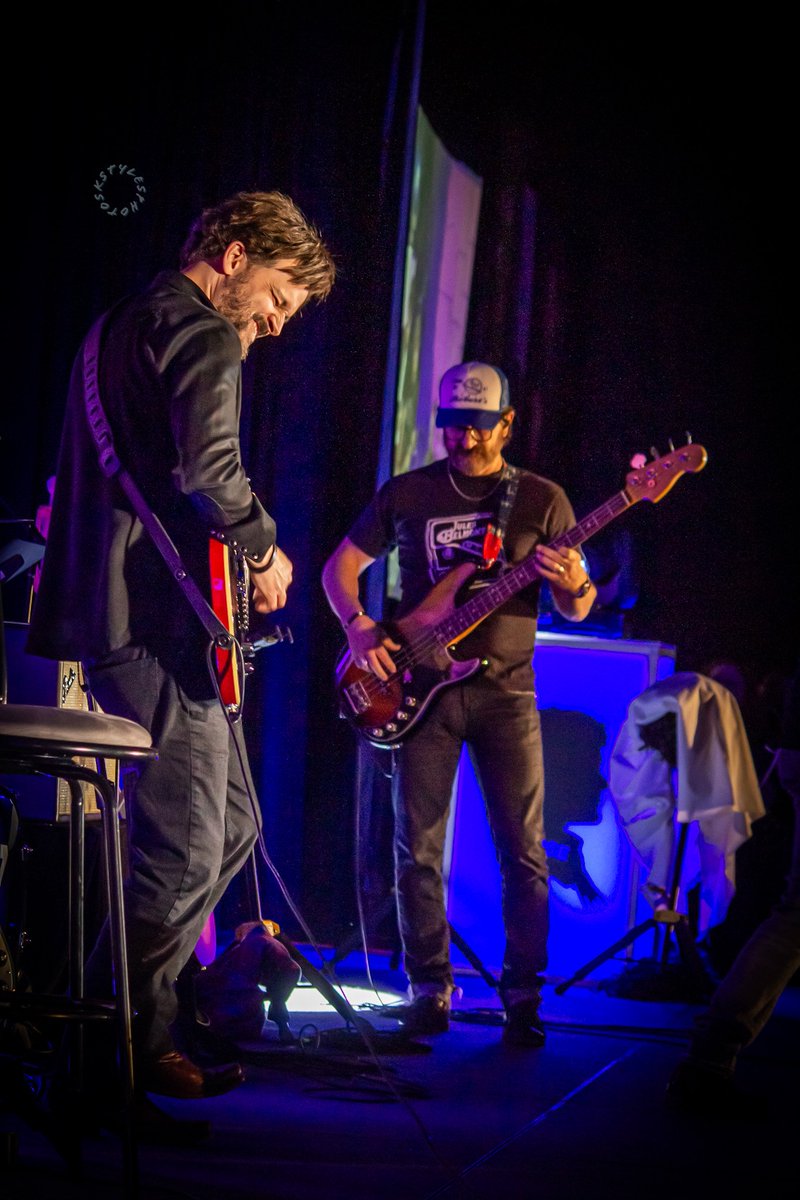 kstylesphotos's tweet photo. @Billy_Moran and @dicksp8jr doin their thing
#SPNFamily #SPNNash #SNS #BillyMoran #RichardSpeightJr #musicisgoodforthesoul https://t.co/f08XKn4X9k