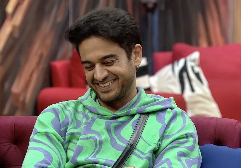 My love and admiration for him just keeps growing every single day ❤️

#GauravKhanna #BiggBoss19 #BB19