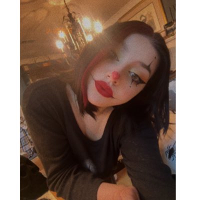 VïVenuss 🖤 tweet media