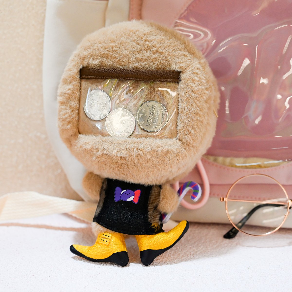 GaoPengToys's tweet image. 🎄Jingle bells, jingle bells, Christmas is only 50 days away~Our Mr. Gingerbread can&apos;t wait to welcome the holiday season!

🧸Don’t forget to customize your festive gifts for a one-of-a-kind Christmas.

💬 Whether you have a vague design inspiration or a complete draft, click…