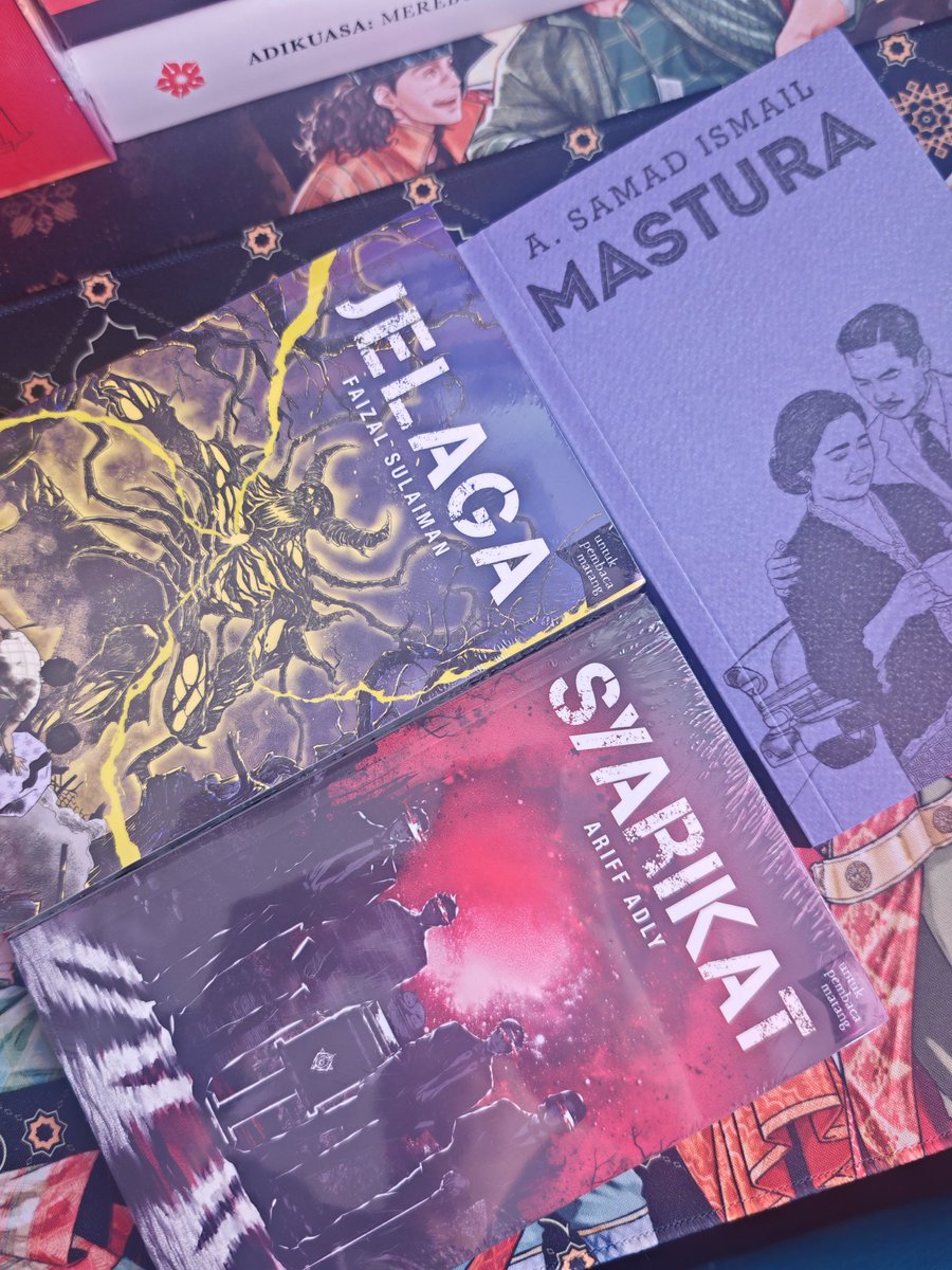 Macam baru je terima #FixiSubs2025 bulan lepas. Awal bulan ni terima lagi 3 buah lagi buku- Jelaga, Syarikat dan Mastura