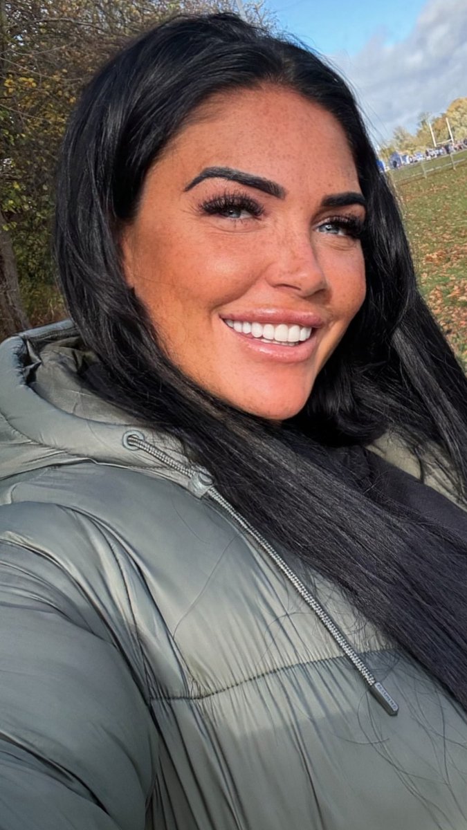Emma Leigh tweet media