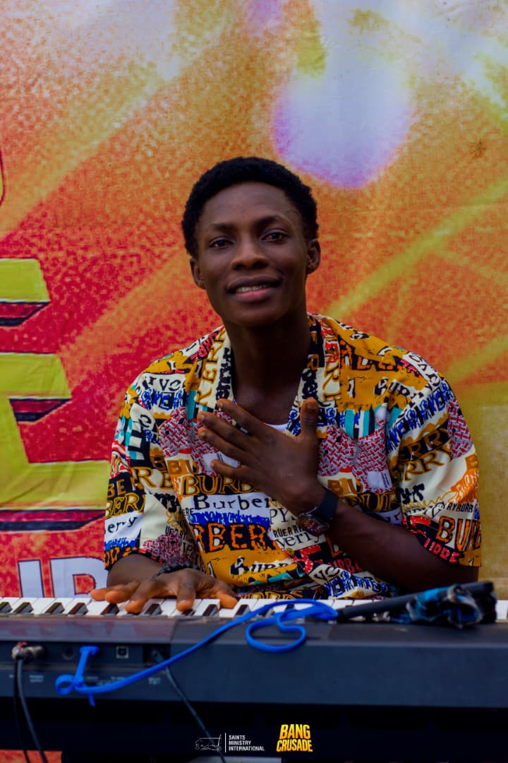 EASYPIPSFX's tweet image. Yes, there is time for everything 🙂

But will you still be found talking when the time for you to be heard is here👀

That&apos;s why consistency beats the test of Time💯

Sticking with @NigeOfficial might be the best thing to do now and get positioned before your time comes

GM CT💙