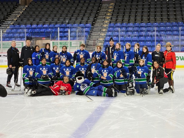 LangleyRCMP's tweet image. Proud to launch the new Hockey4Youth initiative in partnership with the Langley School District, Township of Langley and the Canucks for Kids Fund. This collaborative program introduces the game of hockey to Langley students free of all cost barriers. Thanks to all our partners!
