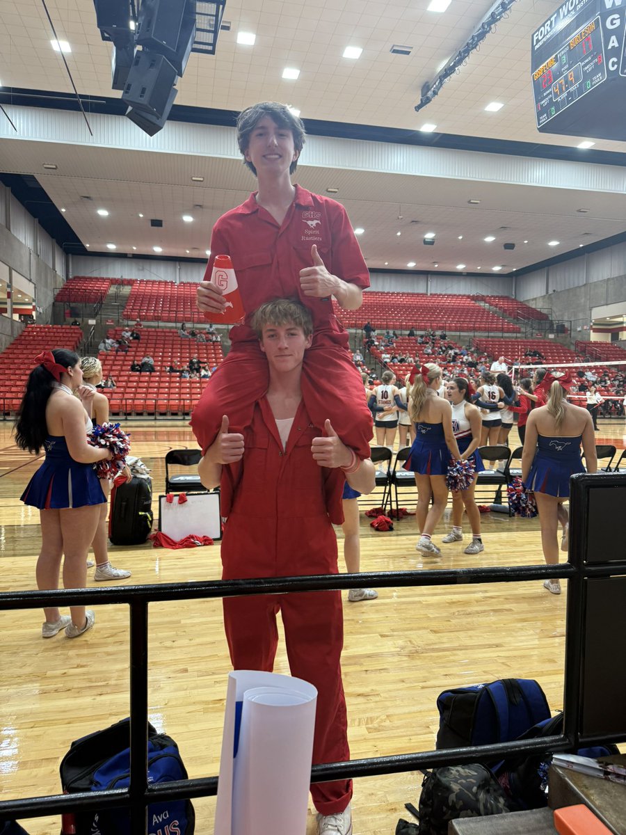 cedric_hicks2's tweet image. So happy to come out and support our Lady Mustang‘s moving onto the next round of playoffs @TaydenSneed_74 @coachrsmith12 @coachjjohnson9 #stangcomp106 @GHSFBBooster