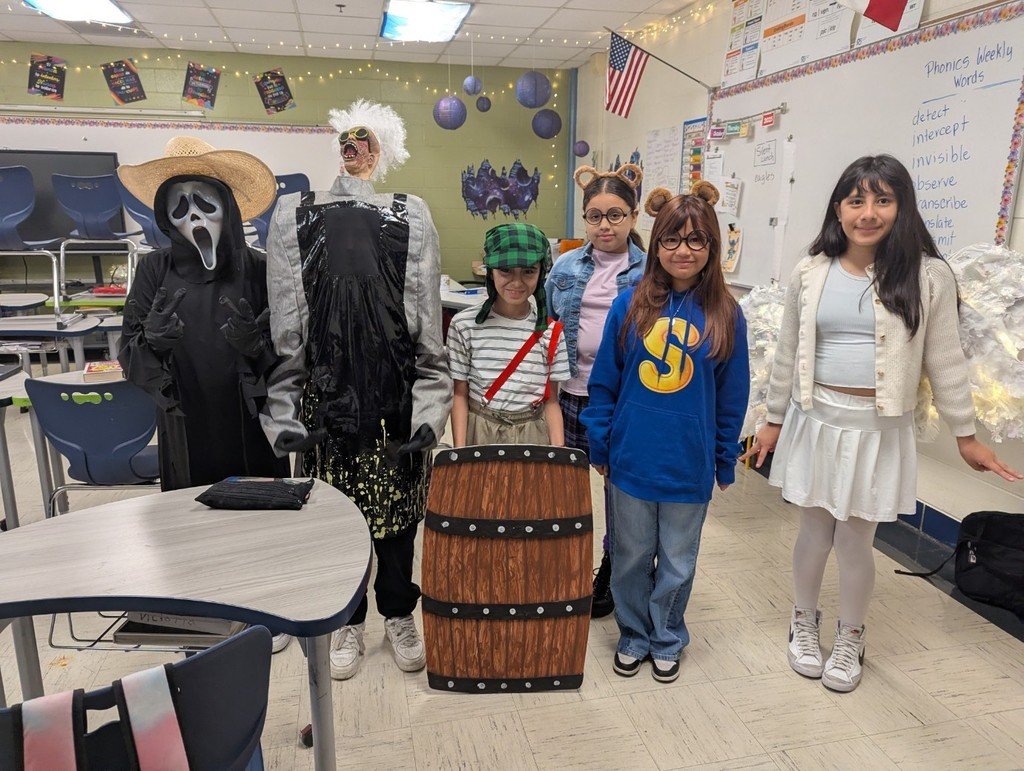 swisd_hcsa's tweet image. 5th grades Book Characters
#SWISDHEROS #RootedHiddenCove #RootedSWISD