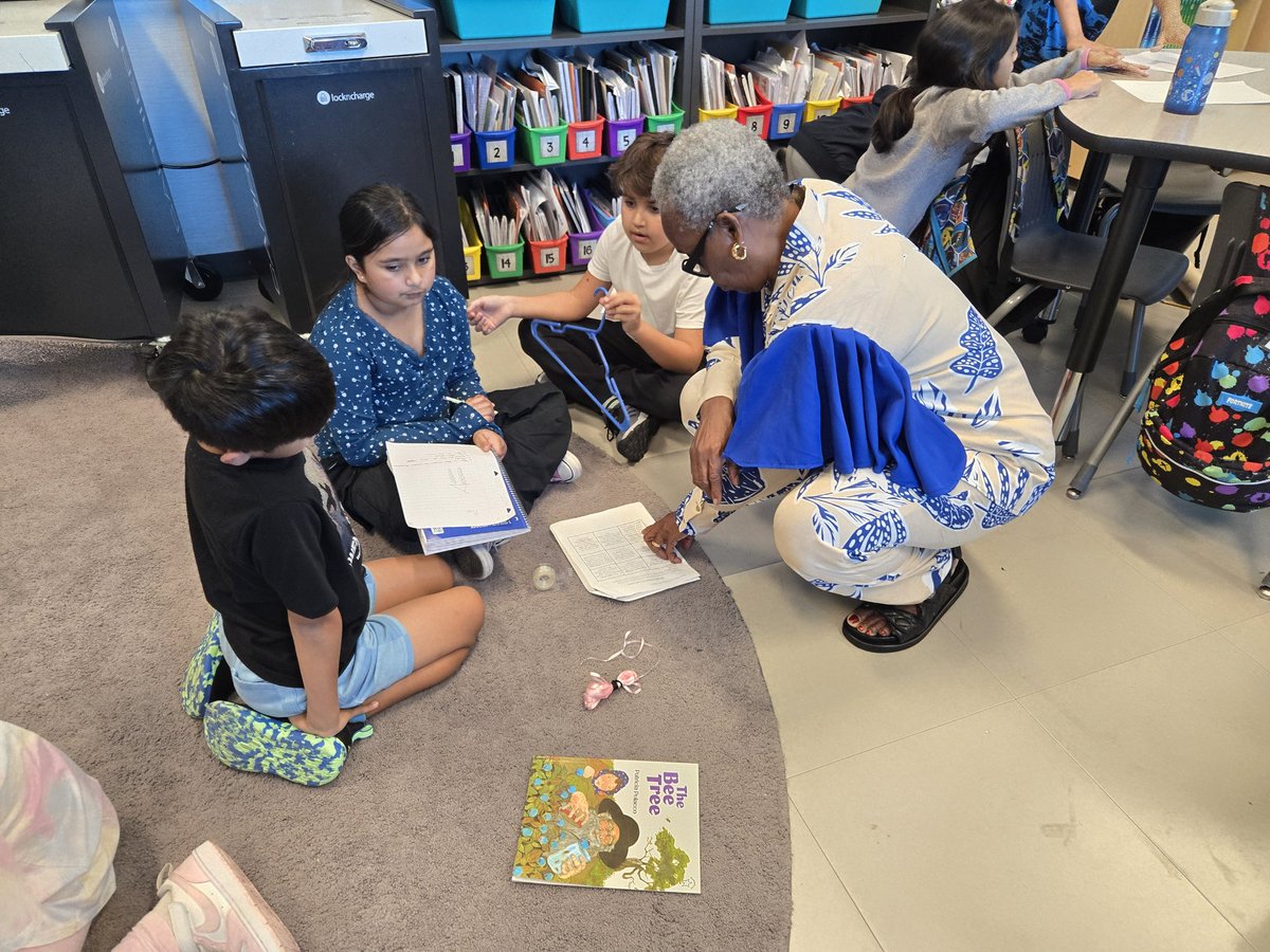We had some wonderful guests today in class! These awesome ladies volunteered their time to help my students work on their reading projects. The conversations they had were priceless! <a href="/MYE_Leopards/">Malala Elementary</a> #MYELEAP #BetterTogetherAtMalala #FBISD #LeadthePAC #FBISDLevelUp