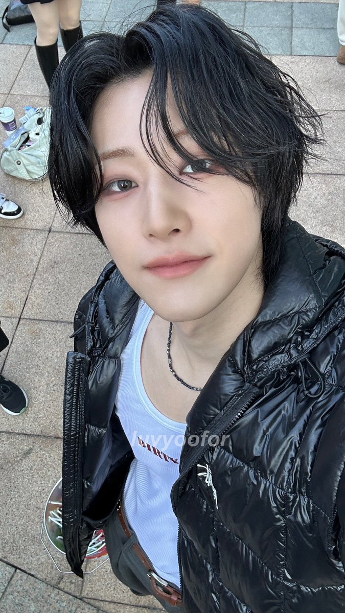 Iuvyoofor's tweet photo. 251105 쇼챔 일팬 #유용하

우주에서 제일 잘생겼오 .. ദ്ദി ̳- ·̫ - ̳♡♡ https://t.co/weHgU9R6NH