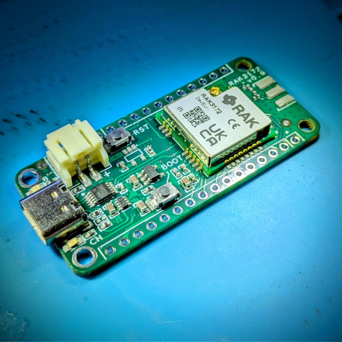 IObrizio's tweet image. Finally I got a chance to assemble this beauty 😍 

#lorawan #rak3172,