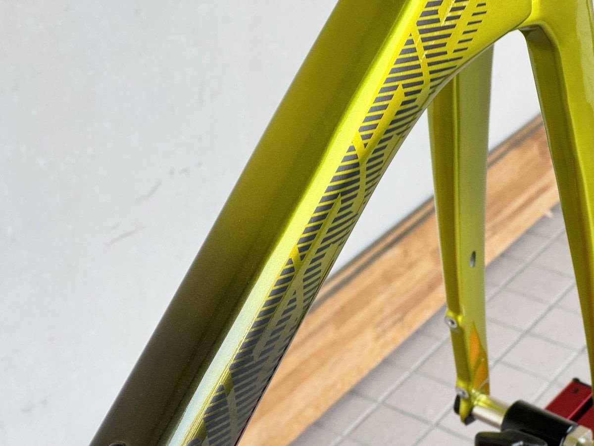 L BUILD ディバインストライカー&ゴールドフレーム サイクルショップカンザキ千里店 on X