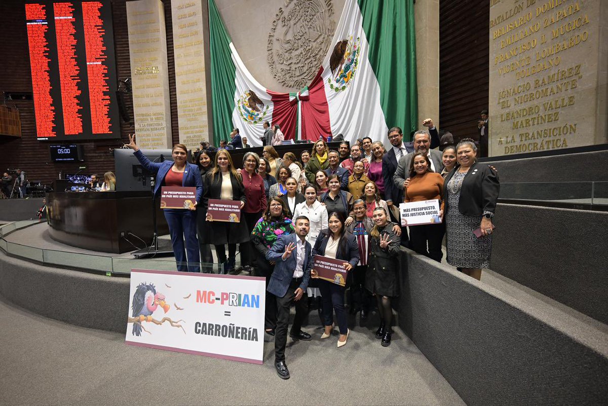_FlorEsponda's tweet photo. Desde la máxima tribuna de nuestro país defendimos el Presupuesto de Egresos de la Federación 2026.
Para nosotros la convicción que guía a nuestros gobiernos siempre será “Por el bien de todos, primero los pobres”. https://t.co/s3OSGrDaZk