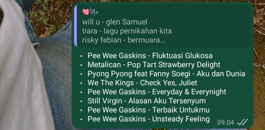 kienzannn's tweet photo. Semua diskusi berjalan lancar, kecuali lagu~ https://t.co/VLNOqmwd7O