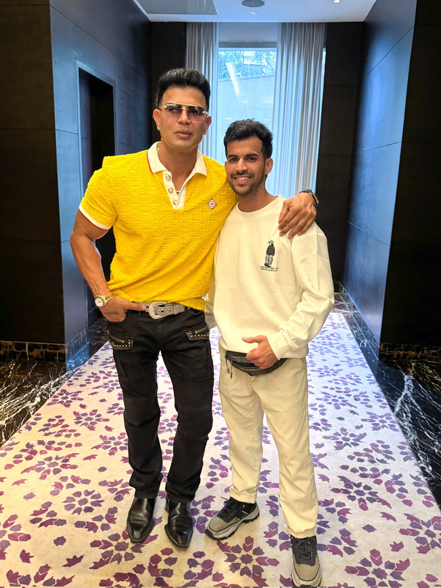 idharmeshsaini's tweet photo. Happy birthday To the India’s Fitness and Youth IC⭕️N. Happy birthday @iSahilKhan Bhai 😍💪🏻 https://t.co/gISQCWseWw