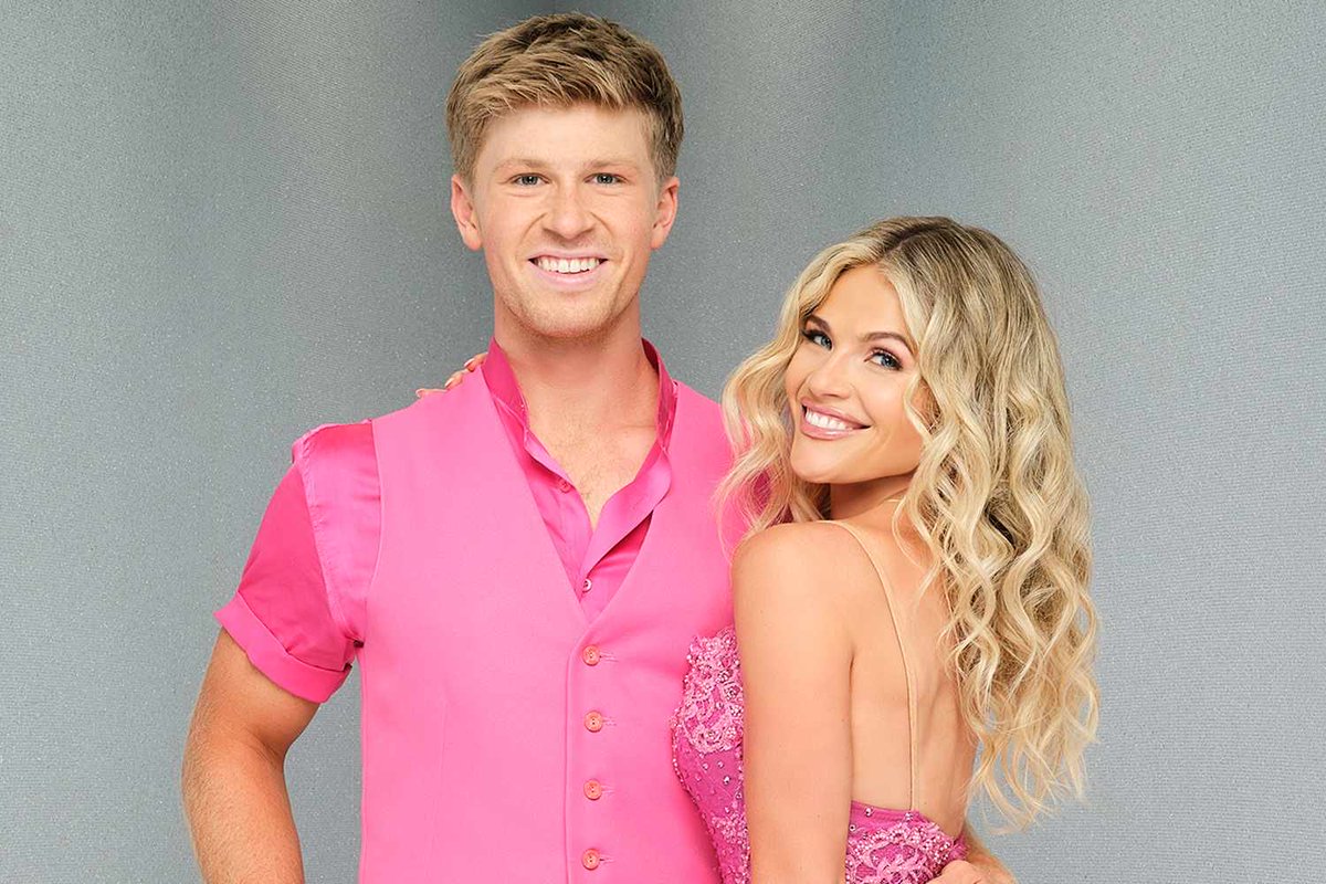 MoodieforBach's tweet image. going on record to say that (personally) this is my top four #DWTS