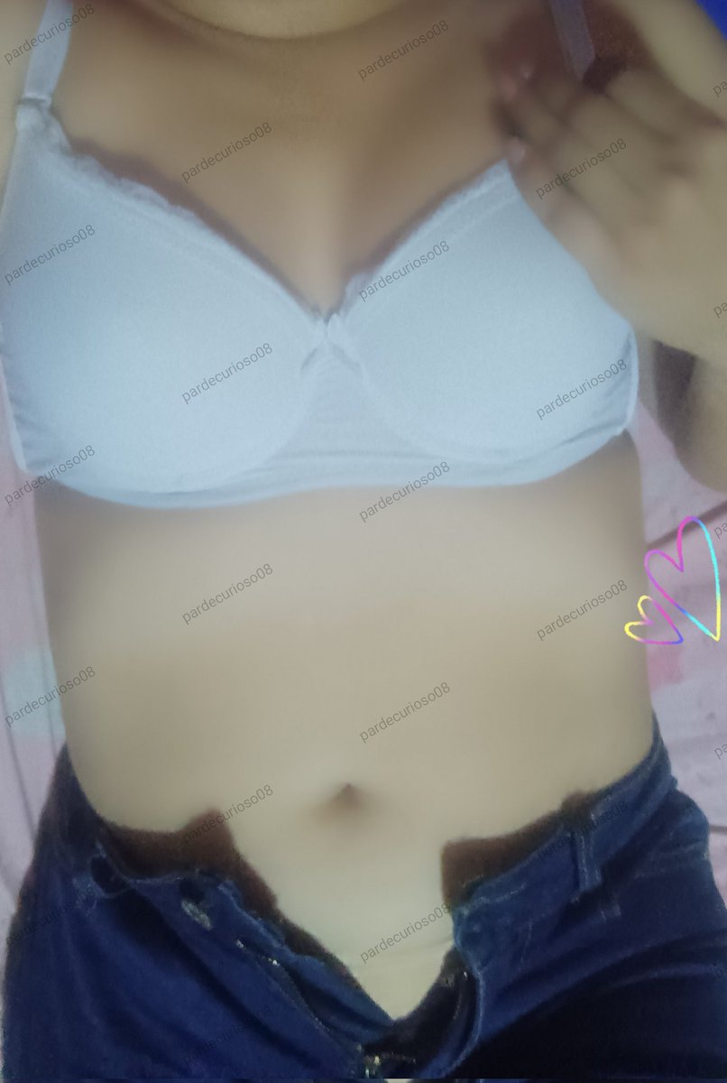 Buenas Noches... 🌃
#MartesDeEnseñarLasTetas 
Saludos para todos 😘