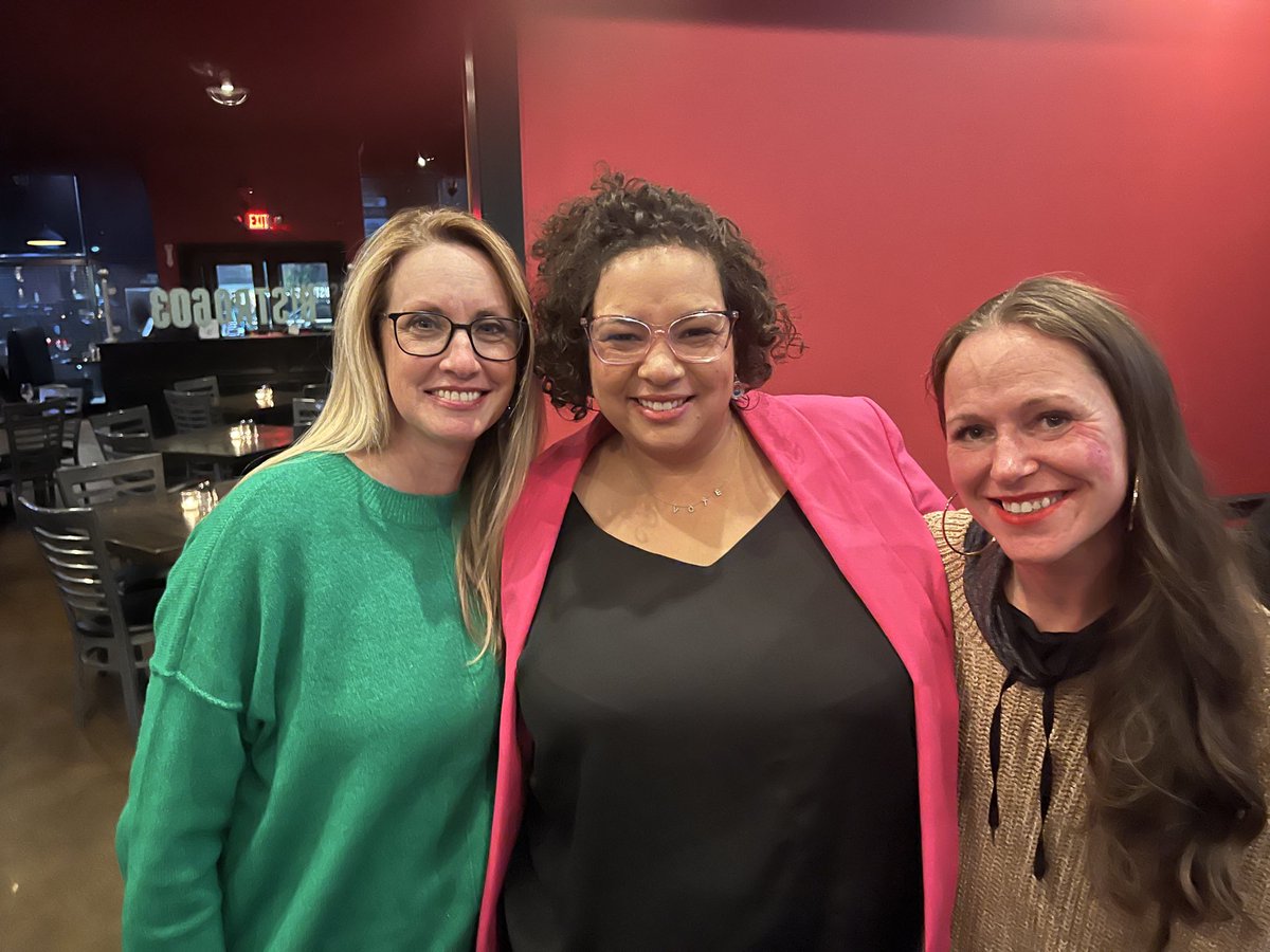 LauraTelerski's tweet image. Nashua&apos;s all women, all blue, Aldermen at Large WINNERS  🎉 Congratulations Shoshanna Kelly, Alicia Gregg, and Amber Morgan! #NHpolitics @NashuaDemocrats @NHDems