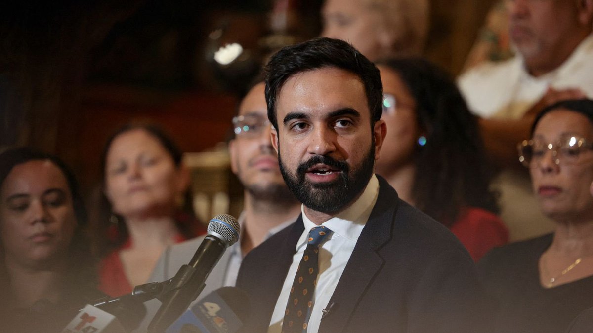 Ceo_Branding's tweet image. 🚨 Mamdani Message Lands and He Is Next Mayor of NYC!

Mamdani defeats a multi term Governor with ease.  

This sends a clear message that moderates are out and Mamdani, AOC, and Sanders wing of the party day has come.

They are in the drivers seat.

What will this mean going…