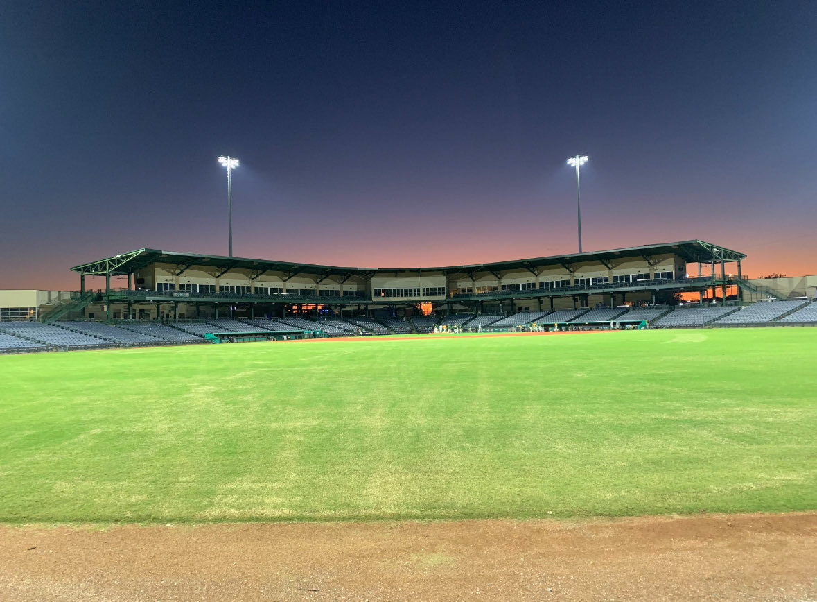 Matthewj_2026's tweet image. I will be signing to play Baseball with Belhaven University next Wednesday November 12th at 3:30 in the Orangefield High School gym. @RobeyPatrick @CoachCedotal @BelhavenBSB  @OF__Baseball @AmericanForceBB @ProPlayer_Ath 
#GoBlazers #GoGreen