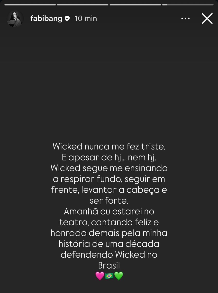 putsdiego's tweet photo. essa premiere de wicked no br foi a maior pataquada, parece que tudo foi feito às pressas…
myra e fabi não tiveram nem um momentinho pra fazer fotos a vontade no tapete, poderiam ter colocado elas pra performarem, daí colocam glória groove e escola de samba??? https://t.co/lcez7jP2iR