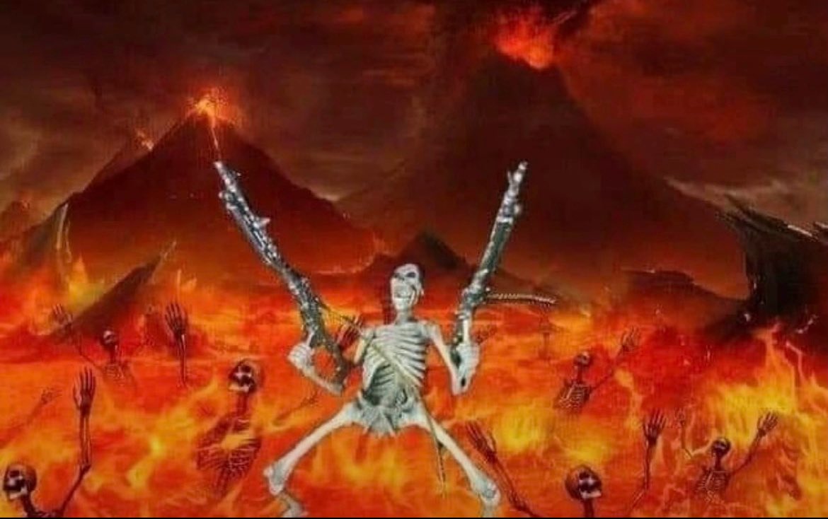 SOMOS JINETES QUE HACEN A LOS PERROS LADRAR