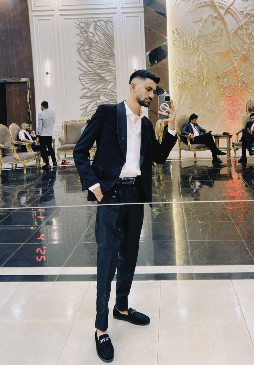 𝐌𝐨𝐧𝐳𝐞𝐫 tweet media