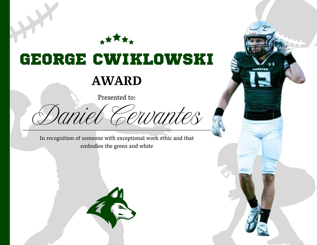 football_hale's tweet photo. Your 2025 George Cwiklowski Award recipient: Daniel Cervantes 

#ItsAGreatDayToBeAHusky https://t.co/iqxeaZXVOh