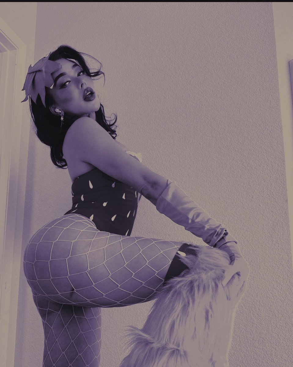 𝃛 𝗂𝗓𝗓y . (@stzrbitch) on Twitter photo 