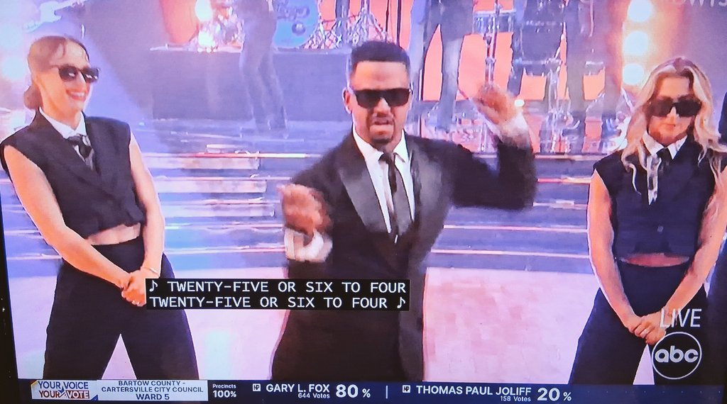 GsEarthAngel's tweet image. With @Alfonso_Ribeiro Leading #TEAMChicago This Was A Dope #GroupDance @OfficialDWTS. #SuperAgents #MENInBLACK #Vibez #DWTS34 #DWTS2025 
🎊CONGRATULATIONS ALL 10'S‼️WHOOP WHOOP❗️👏🏼👏🏼