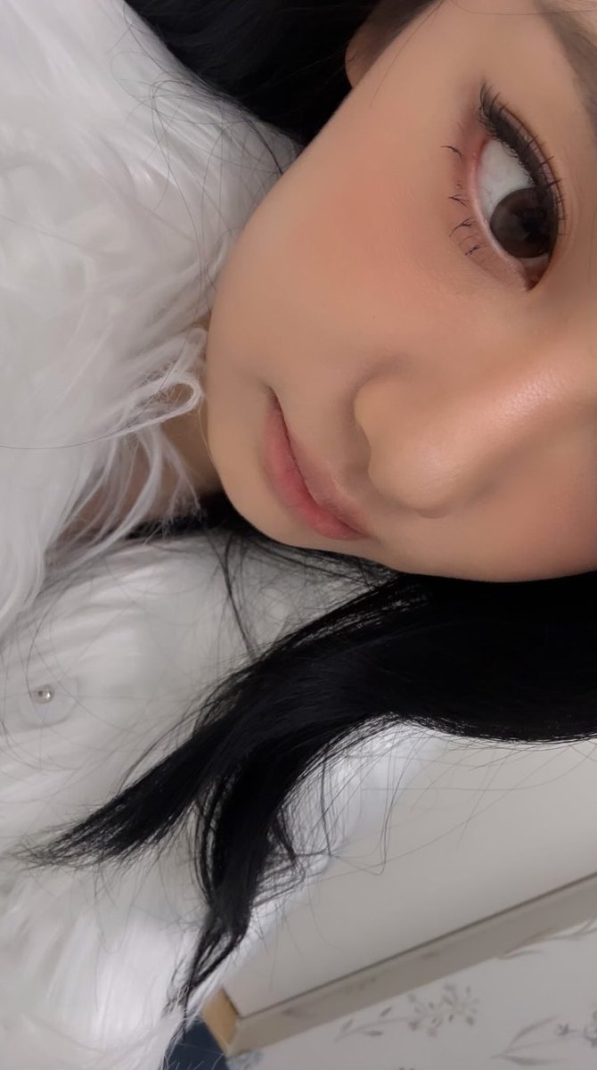 desinfoningning's tweet photo. "i'm a baddie" https://t.co/GtUCfAsJNf