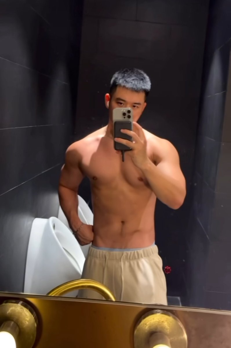 😎 (@vsatey) on Twitter photo 