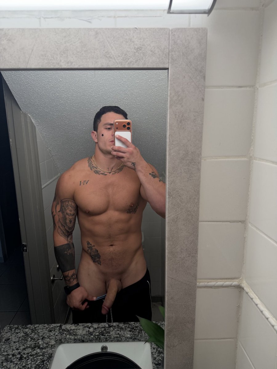 andre_wtorres69's tweet photo. Hi x repost to watch me fuck a Twink https://t.co/5YarZjaeSb