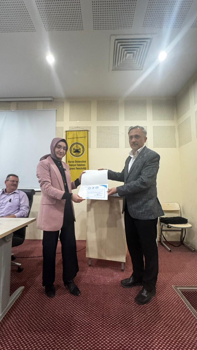 Şube Başkanımız Cüneyd Yavuz,  
Kurucu Başkanımız Cüneyd Altıparmak ve Yönetim Kurulu üyelerimiz, Harran Üniversitesi'nde, D. Mehmet Doğan anısınına düzenlenen "Batılılaşma" konulu panele katıldılar.