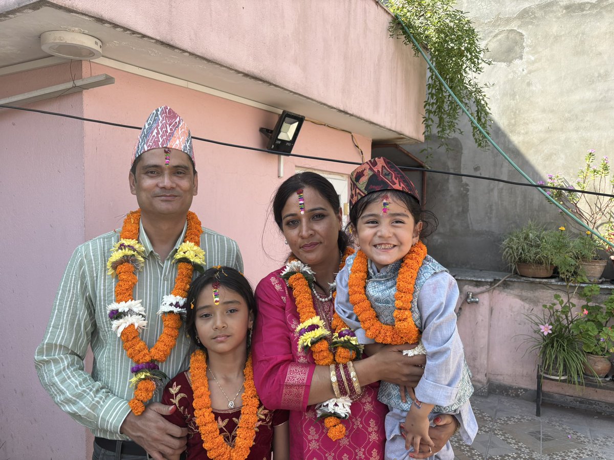 स-साना झगडा त समुद्रका छालहरू जस्ता हुन्, जसले किनारालाई छुन्छन् तर समुद्रलाई डुबाउँदैनन्। ठूलो युद्ध जित्नु भनेको हिमालय पार गर्नु जस्तो हो, जहाँ धैर्य र एकताले मात्र विजय दिलाउँछ। अहंकारको रावणलाई हराउनु भनेको आन्तरिक शान्तिको लंका जित्नु हो।