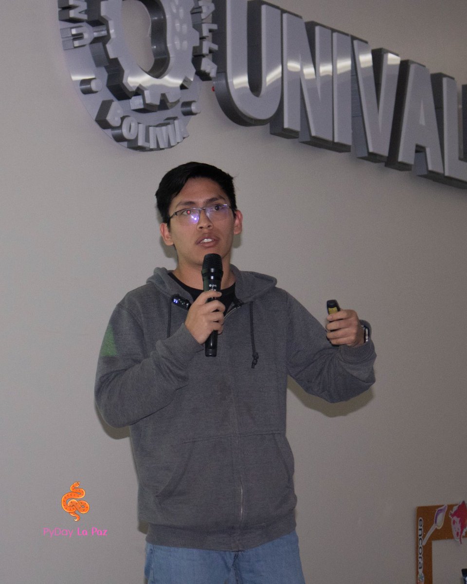 pydaylapaz's tweet image. 💡 Un agradecimiento especial a Martin Andres Acebey Laime por su participación como speaker en el #PyDayLaPaz2024
Gracias por compartir tu conocimiento y ser parte de este gran evento 🐍