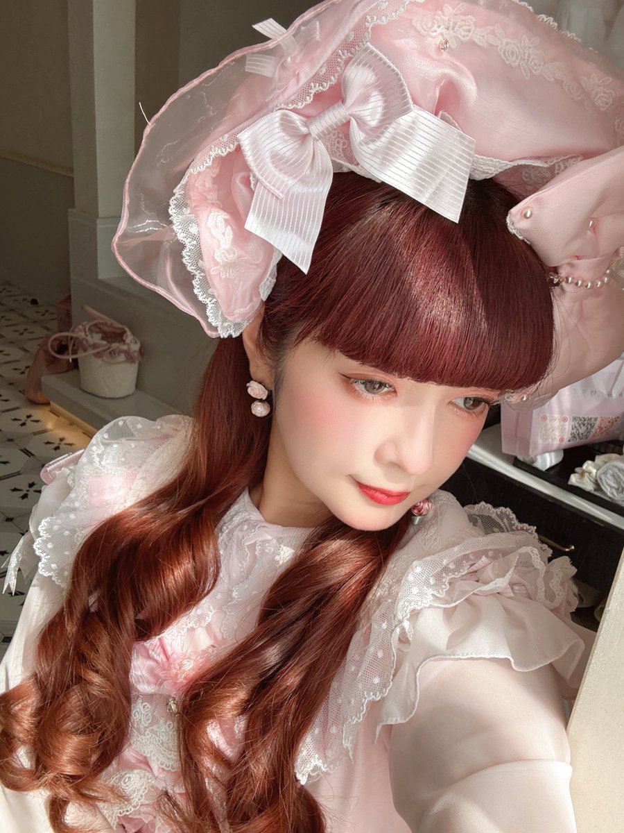 Post by 青木美沙子💕Aoki Misako on X: 光とロリータ