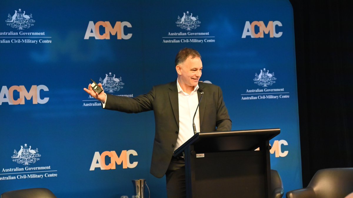 An ACMC training seminar on Protection in the Maritime Domain explored the challenges of protecting civilians at sea during conflict. <a href="/cfedmha/">CFE-DM</a> <a href="/ICRC/">ICRC</a> <a href="/IOMatUN/">IOM Office UN (NY)</a> 
Read more: ➡️ bit.ly/47vpeOo