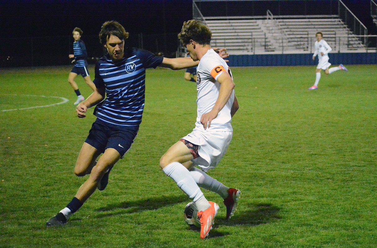 <a href="/CHSAA/">CHSAA</a> <a href="/HS_MUSTANGS/">Ralston Valley Athletics</a> <a href="/coloradopreps/">Colorado Preps</a> <a href="/RValleyMustangs/">Ralston Valley High School</a> <a href="/ErieHSAthletics/">Erie HS Athletics</a> <a href="/JohnRenfrow/">John Renfrow</a> <a href="/JeffcoDAD_PS/">Patrick Simpson</a> <a href="/9Preps/">9NEWS Prep Sports</a> <a href="/MooreAshleyE/">Ashley Moore</a> #16 Erie has tied it up 1-1 vs #1 Ralston Valley in the 53rd min. Goal by <a href="/ErieHSAthletics/">Erie HS Athletics</a> junior Cael Fererra on a great centering pass from senior Nathan Bigard. #copreps