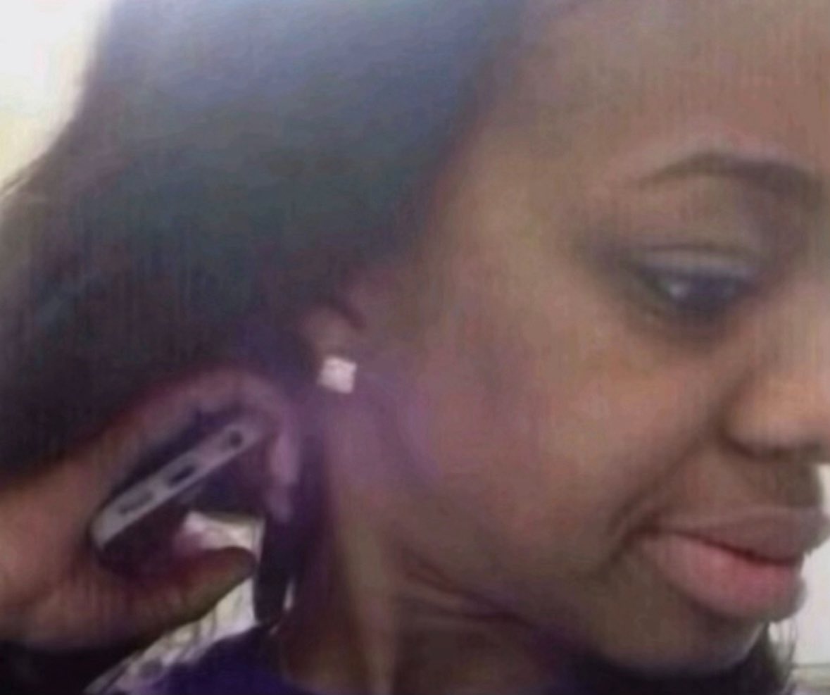 Watching Edmund having a whole meltdown because KB don’t wanna have sex  #LoveIsBlindS9